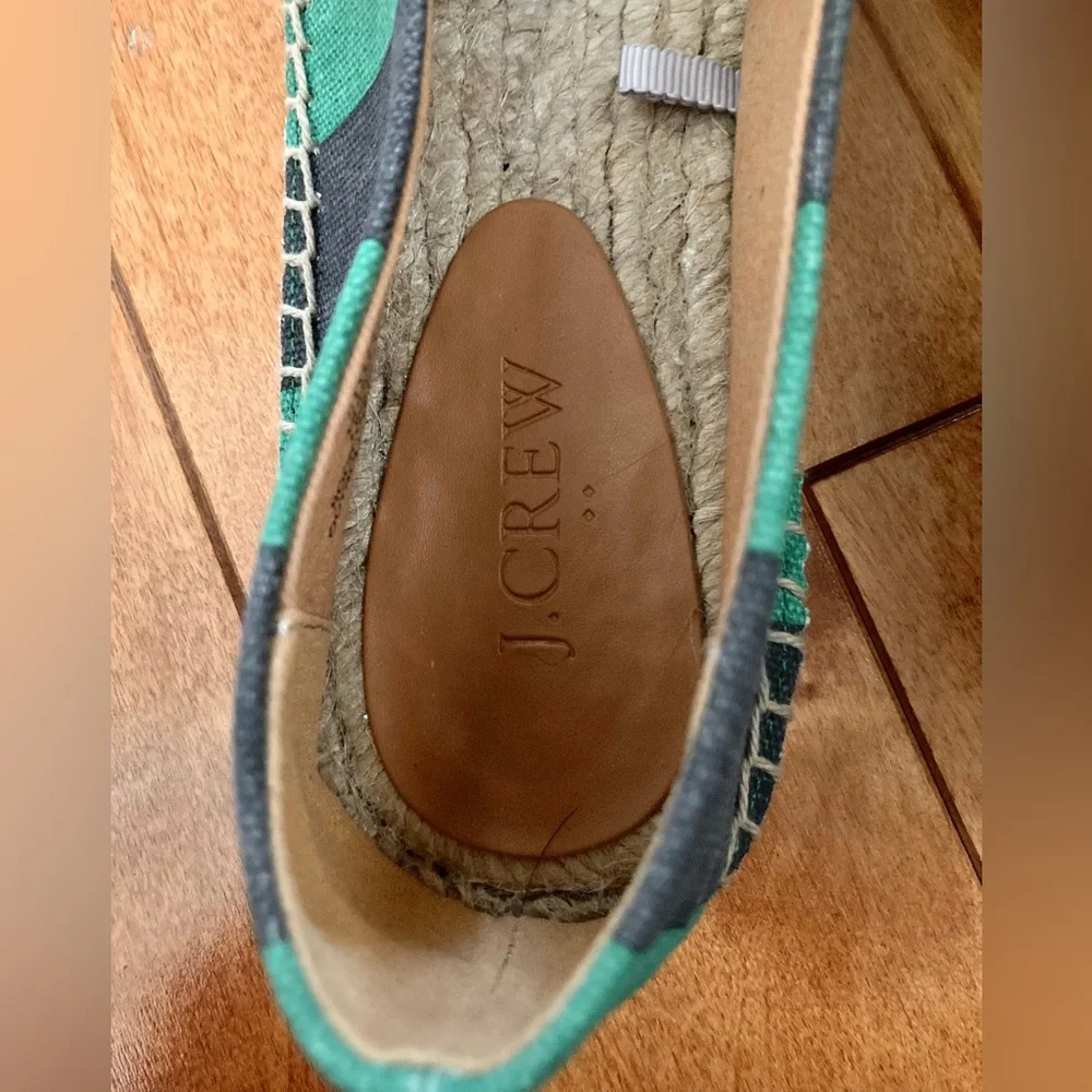 NWOT J.Crew STRIPED CANVAS SLIP-ON ESPADRILLES Green Stripe Size 8.5